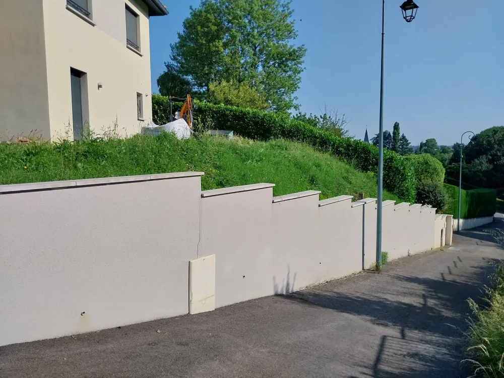 Entretien espaces verts près de Villefontaine