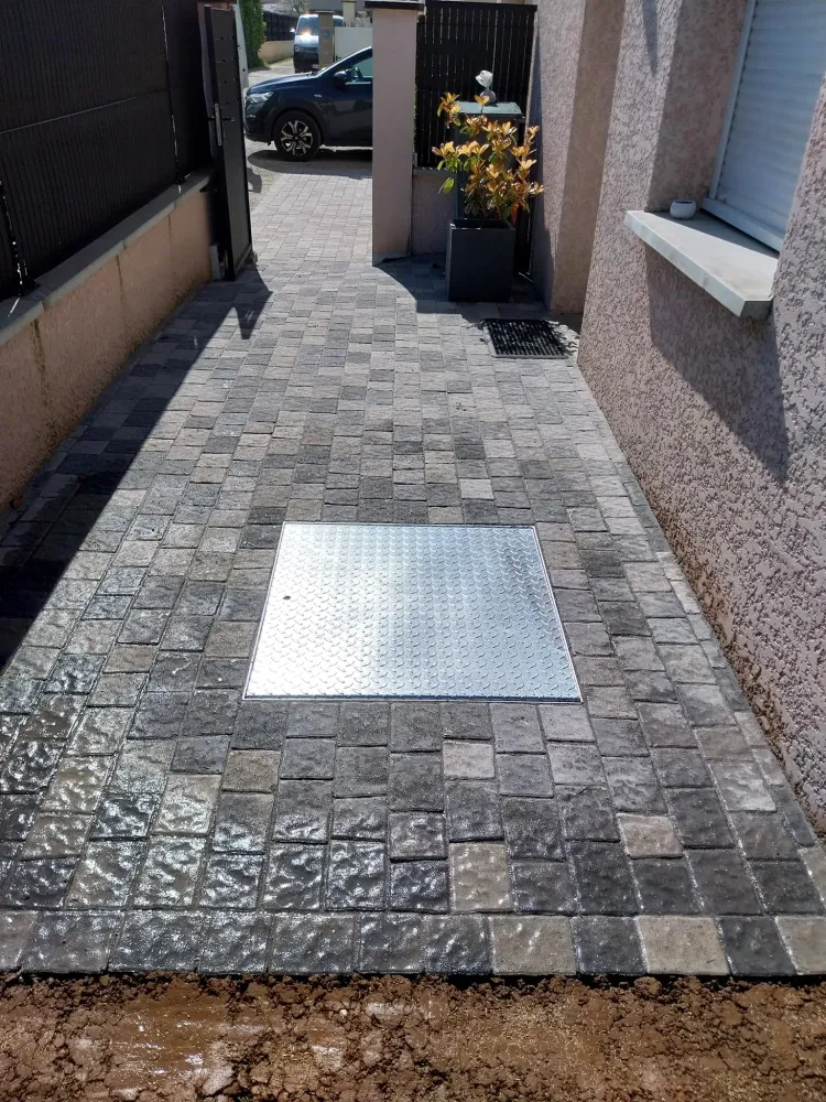 Pavage dallage près de Villefontaine